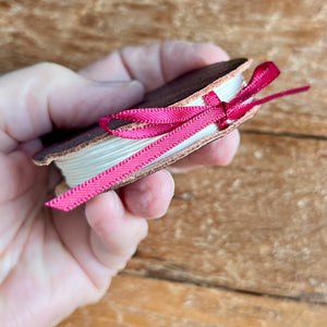 Round handmade mini journal 2.5" in genuine leather - blank pages