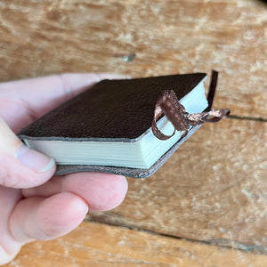 Square handmade mini journal in genuine leather - blank pages