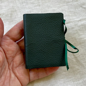 Midi handmade journal in genuine leather - blank pages