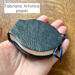 Round handmade mini journal 2.5" in genuine leather - blank pages